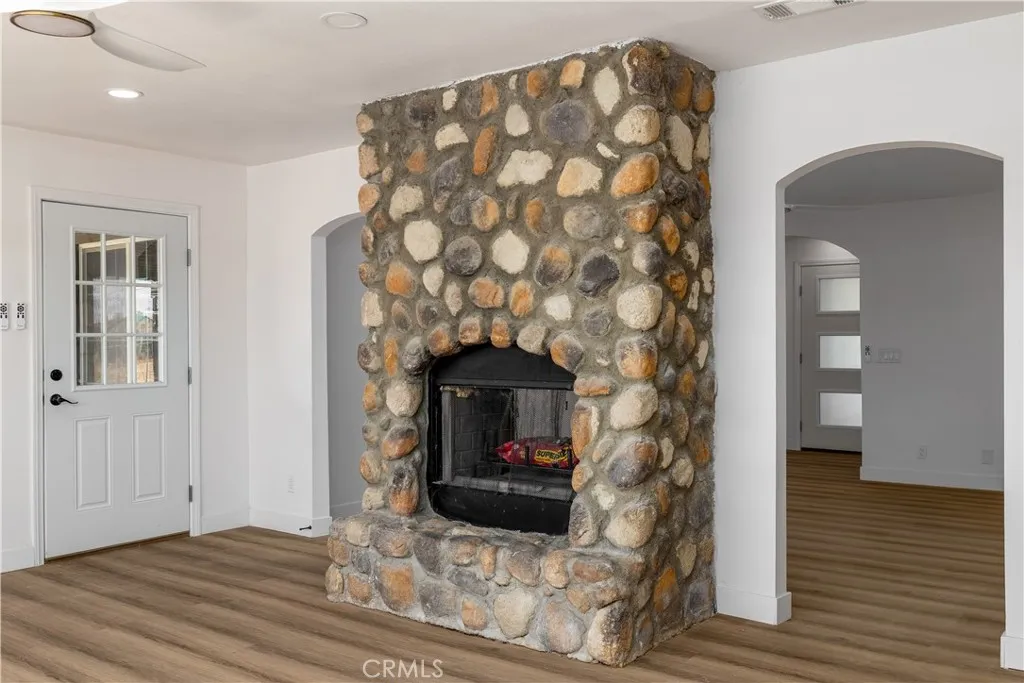 Additional image 15 of 16639 Dale Evans Pkwy, Apple Valley, CA 92307