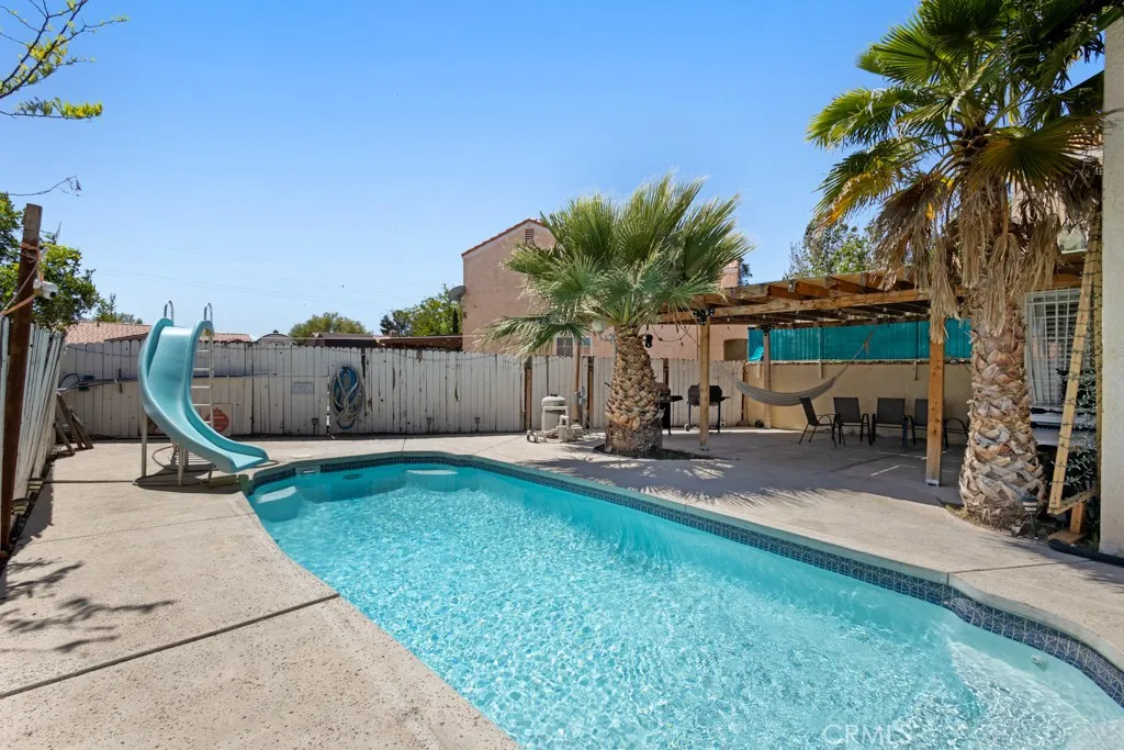 Additional image 94 of 12369 Quanah Court, Victorville, CA 92395