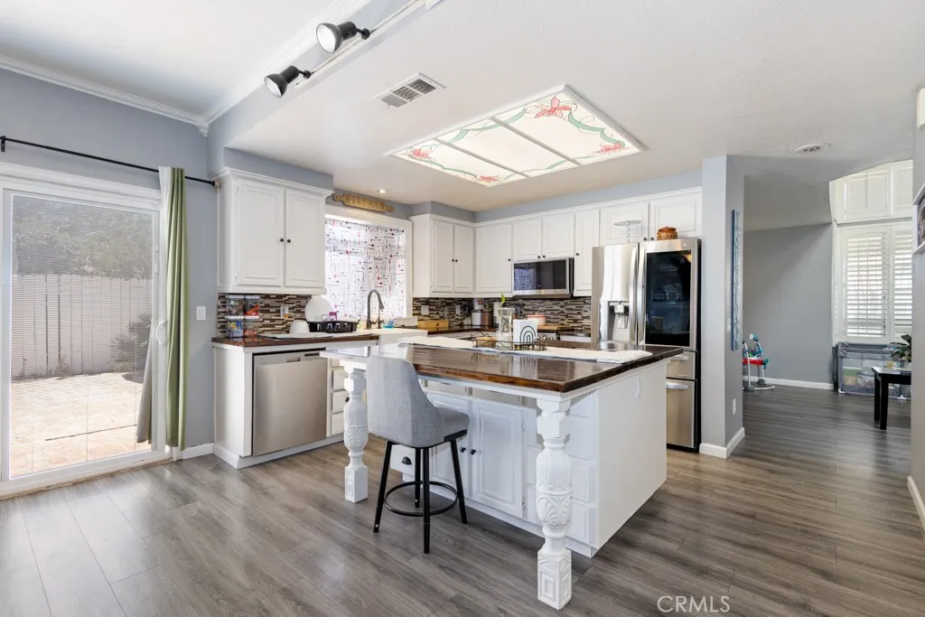 Additional image 61 of 12369 Quanah Court, Victorville, CA 92395