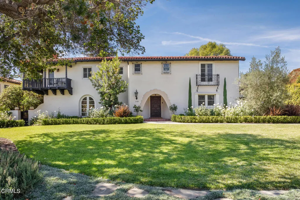 735 Holladay Road, Pasadena, CA 91106
