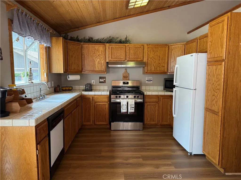 Additional image 22 of 312 W Aeroplane Blvd, Big Bear City, CA 92314