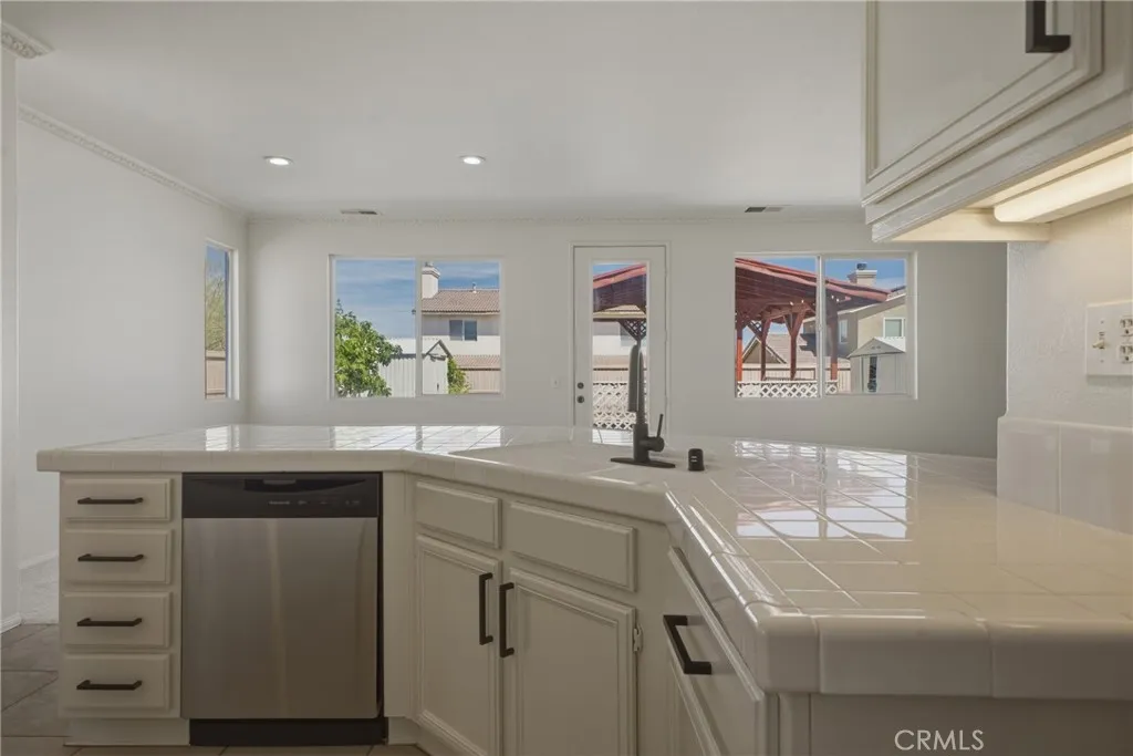 Additional image 80 of 11566 Azalia Drive, Adelanto, CA 92301