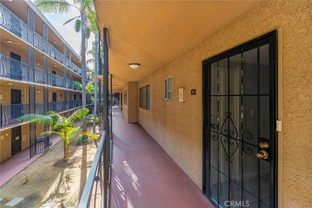 Additional image 40 of 1450 Locust Ave Unit 217, Long Beach, CA 90813