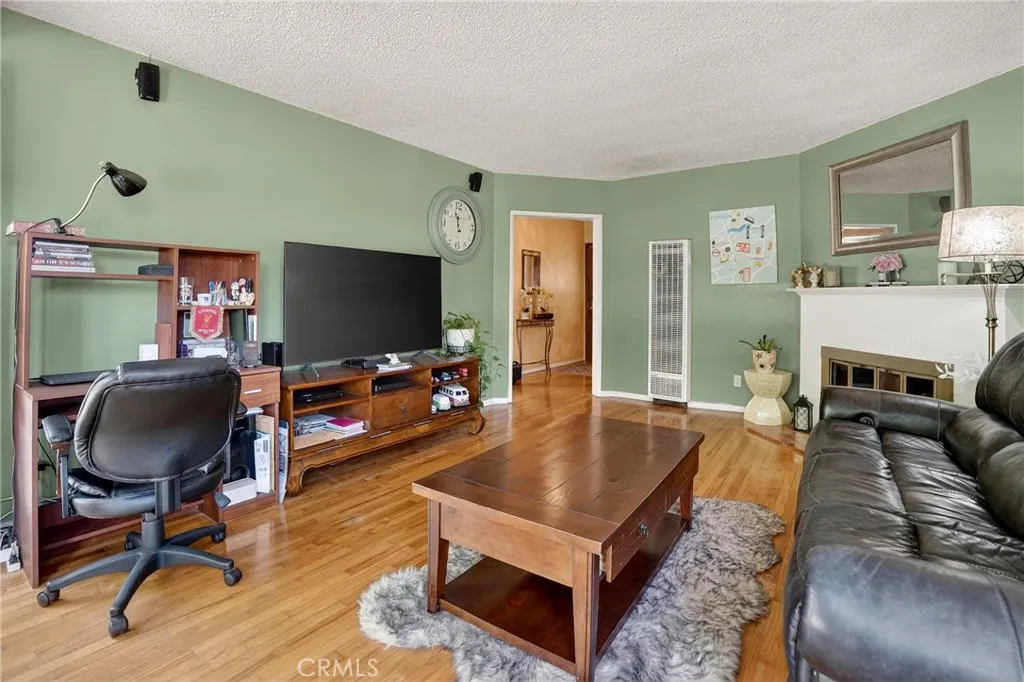 Additional image 35 of 2517 W Redondo Beach Blvd, Gardena, CA 90249