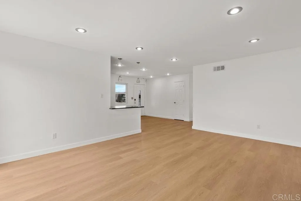 Additional image 71 of 7112 Skyline Drive, San Diego, CA 92114