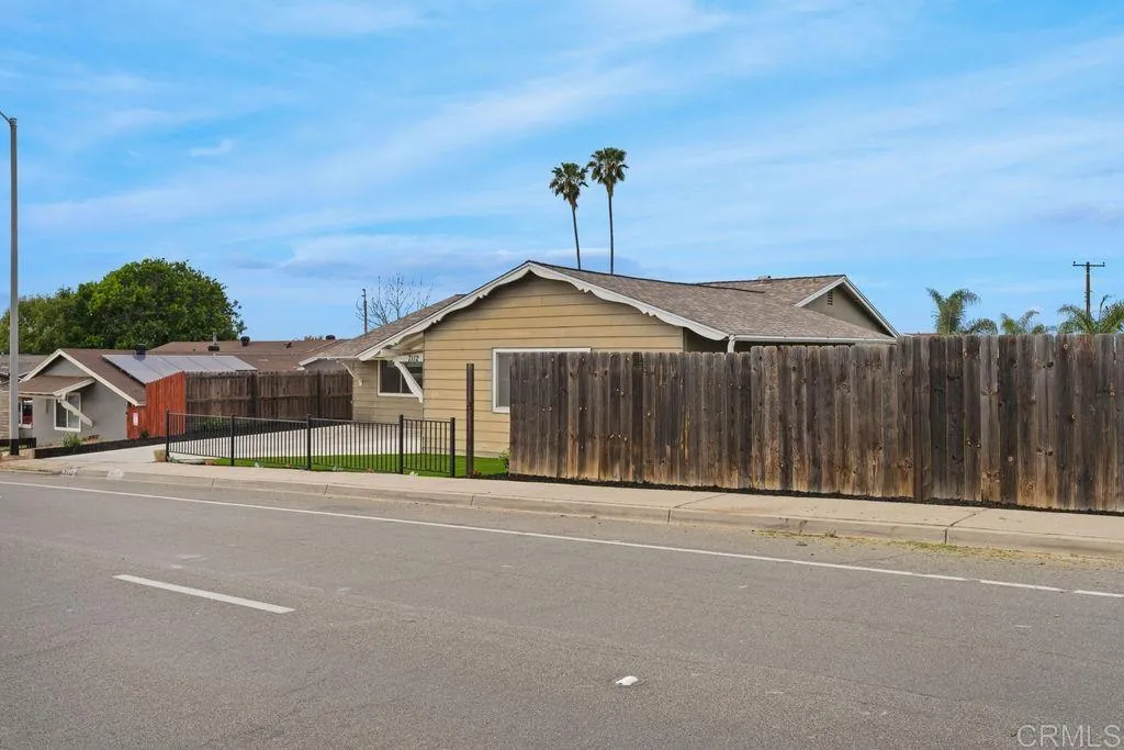 Additional image 85 of 7112 Skyline Drive, San Diego, CA 92114