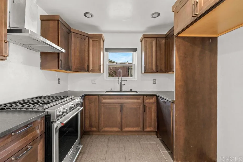 Additional image 68 of 7112 Skyline Drive, San Diego, CA 92114