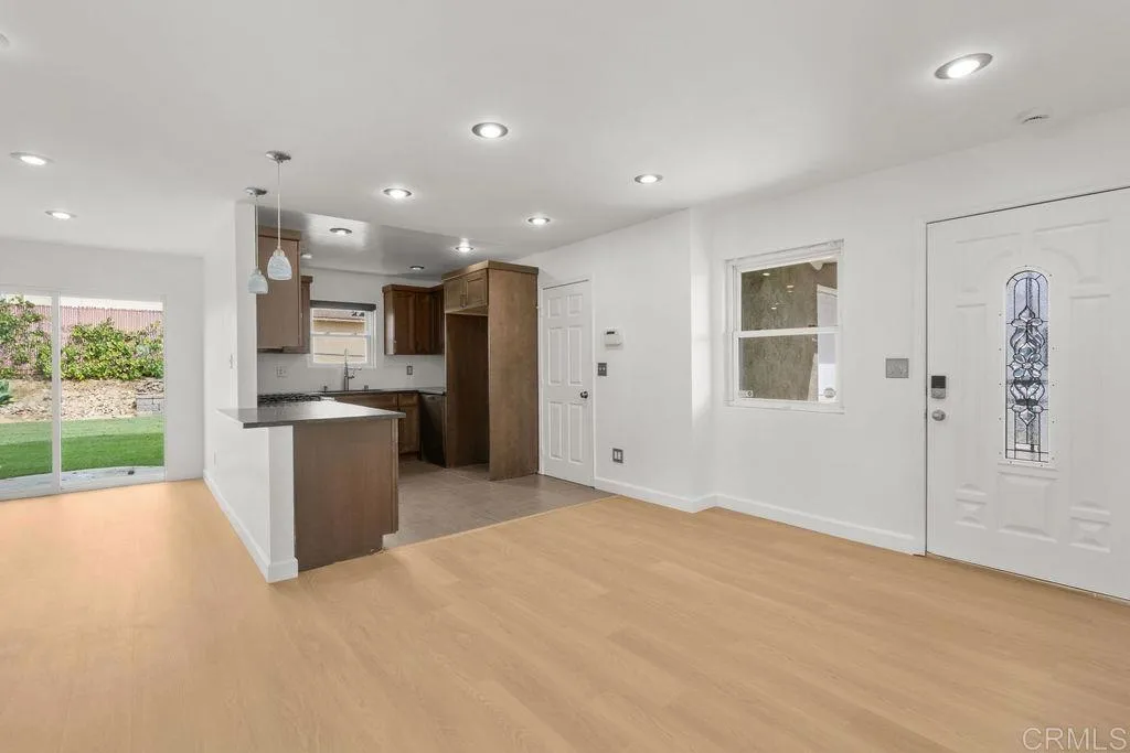 Additional image 58 of 7112 Skyline Drive, San Diego, CA 92114