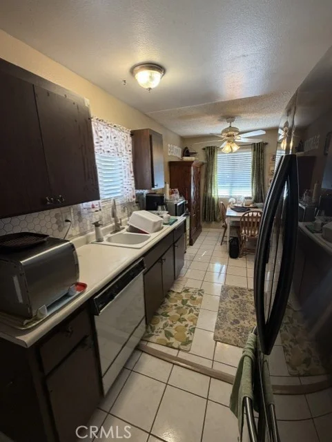 596 San Pasquel St, Hemet, CA 92545