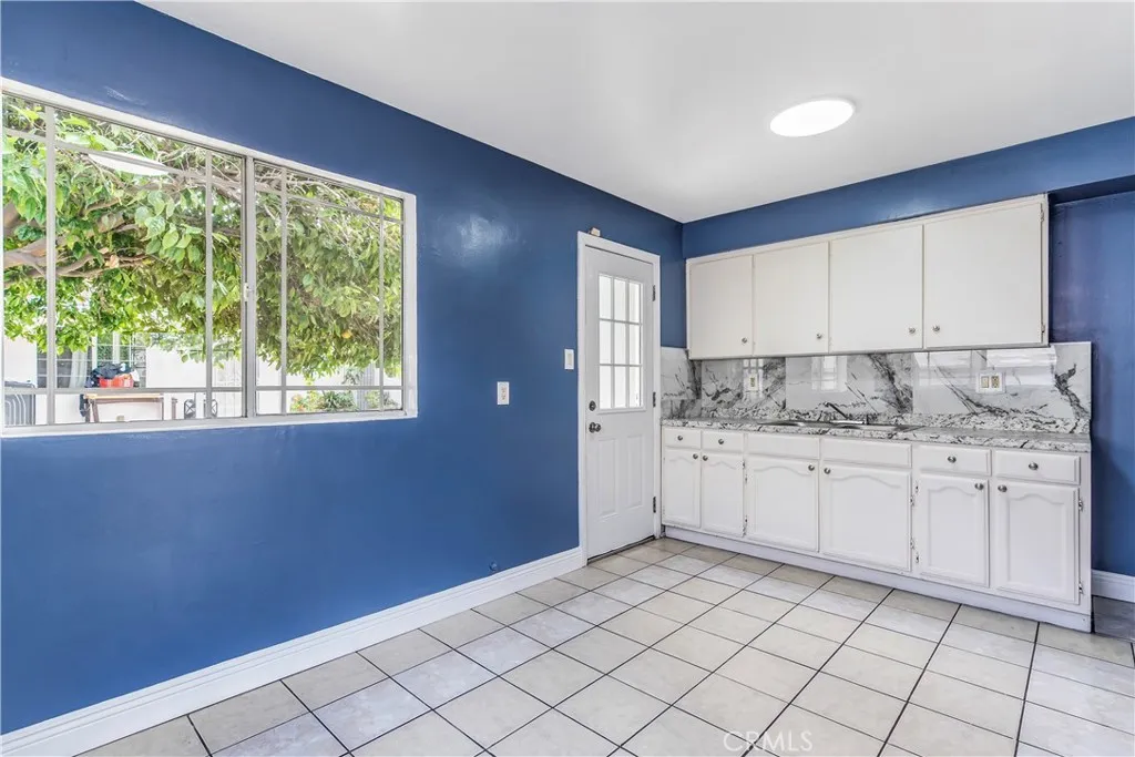 Additional image 5 of 180 E 69th, Long Beach, CA 90805