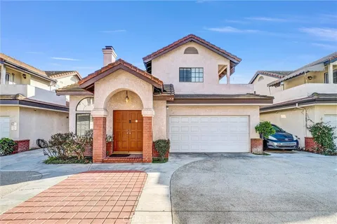 5109 Farago Avenue Unit B, Temple City, CA MLS: WS25039817