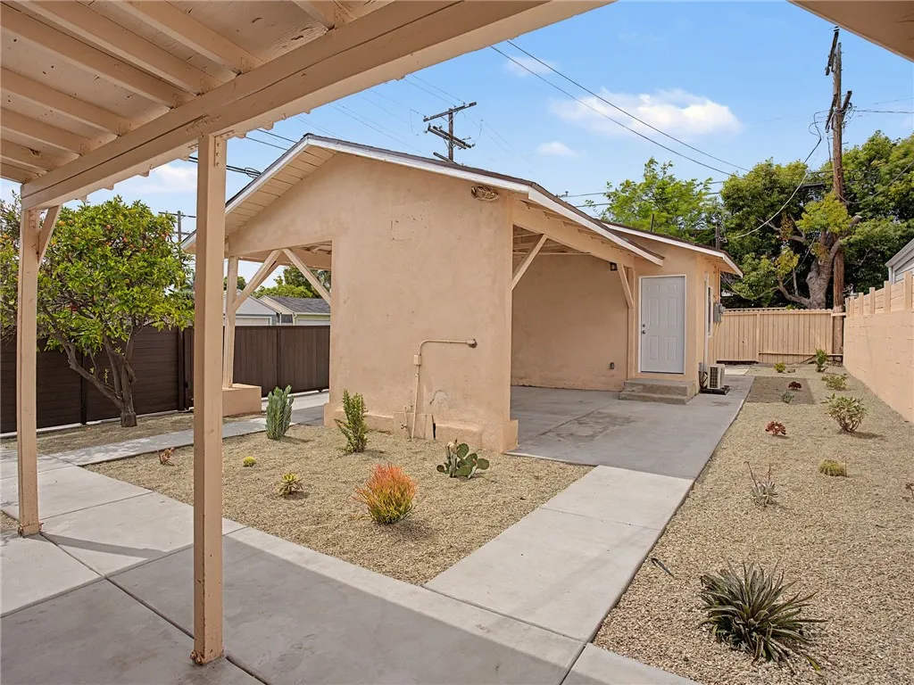 Additional image 58 of 10775 Tabor Street, Los Angeles, CA 90034