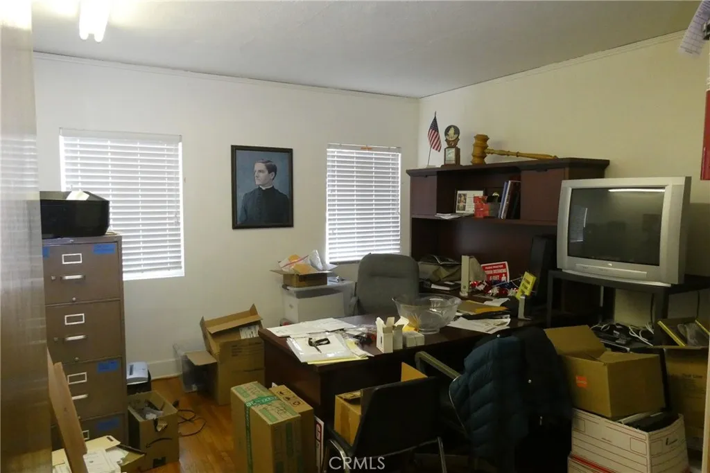 Additional image 68 of 2657 Honolulu Ave, Montrose, CA 91020