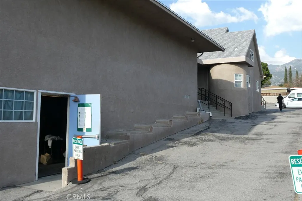 Additional image 4 of 2657 Honolulu Ave, Montrose, CA 91020