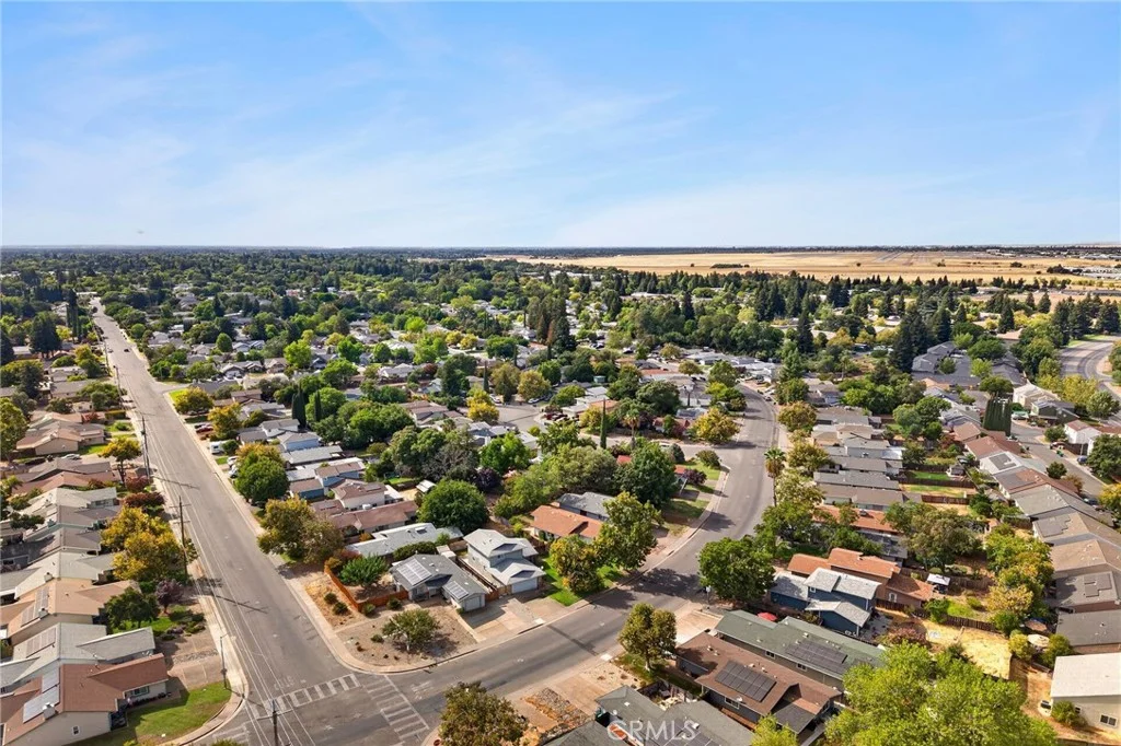 2739 Ceres Ave, Chico, CA 95973