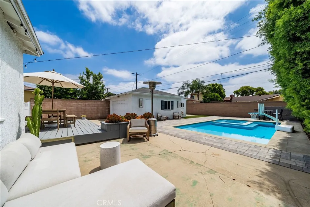 Additional image 85 of 1006 E Ridgewood St, Long Beach, CA 90807