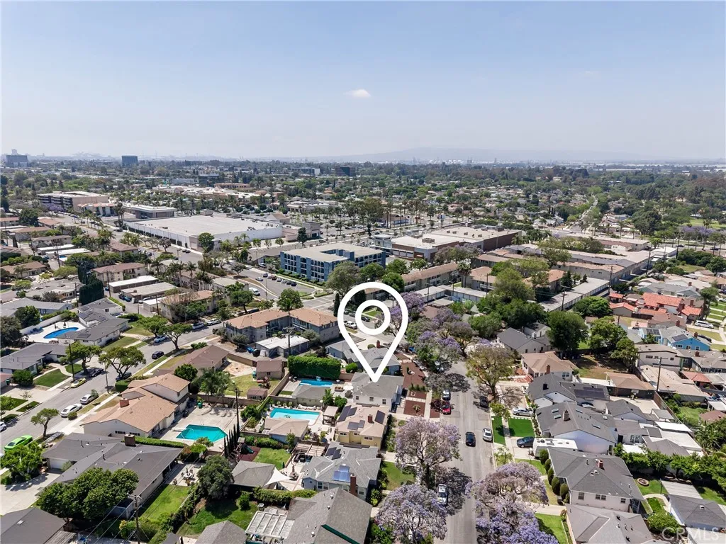 Additional image 101 of 1006 E Ridgewood St, Long Beach, CA 90807