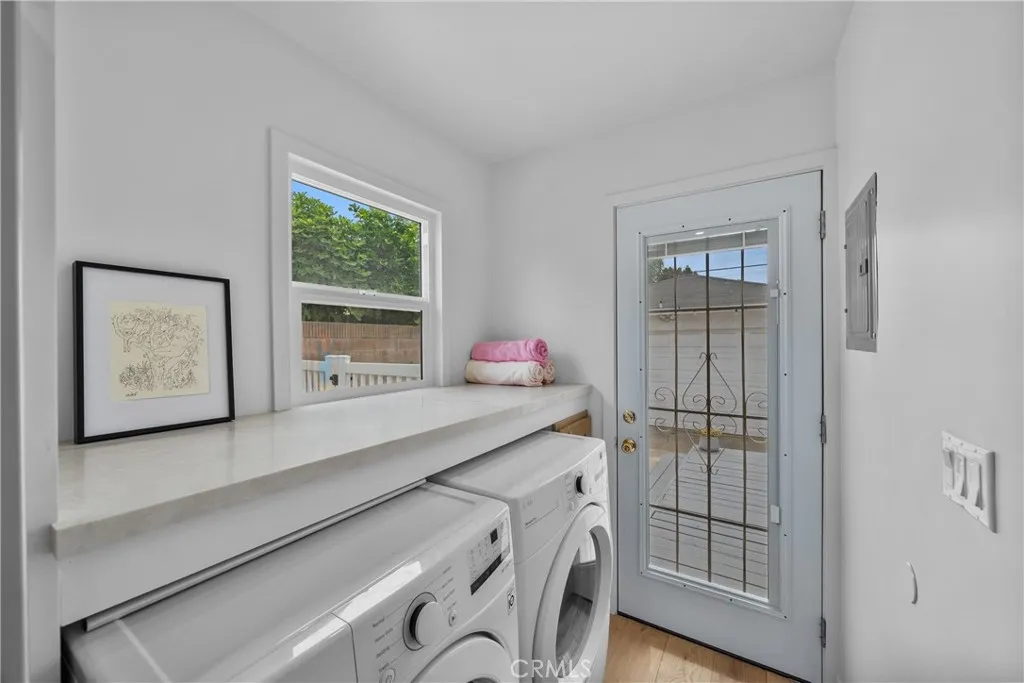 Additional image 71 of 1006 E Ridgewood St, Long Beach, CA 90807