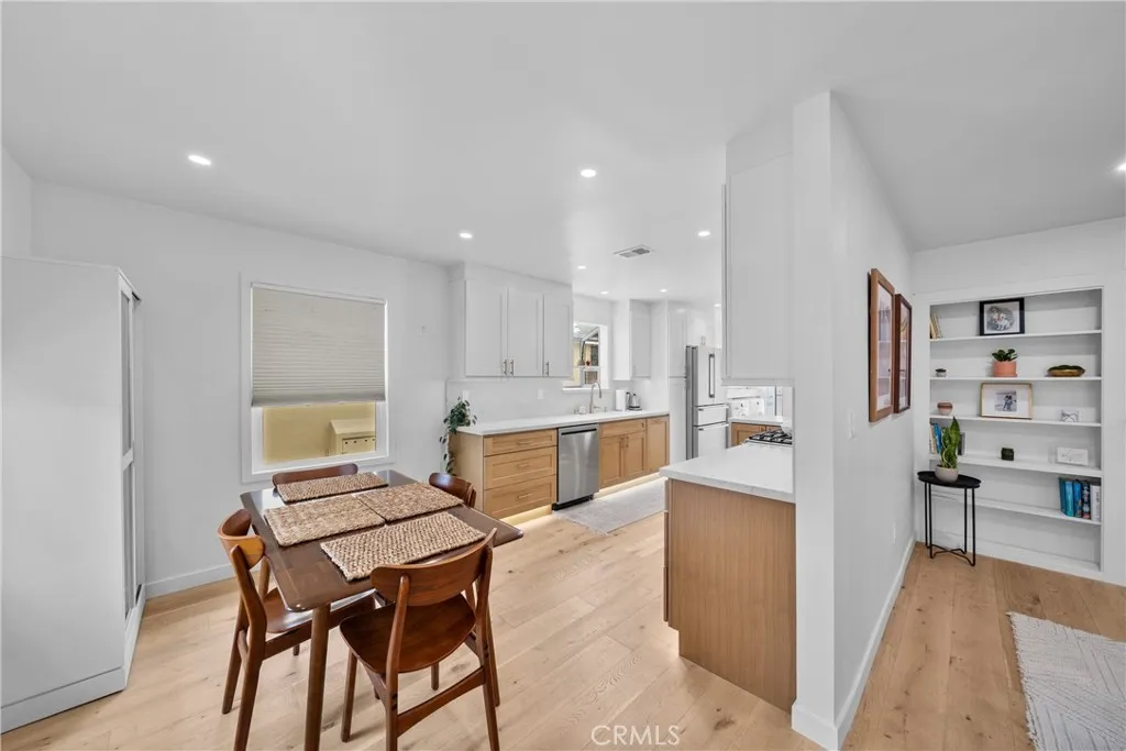 Additional image 10 of 1006 E Ridgewood St, Long Beach, CA 90807