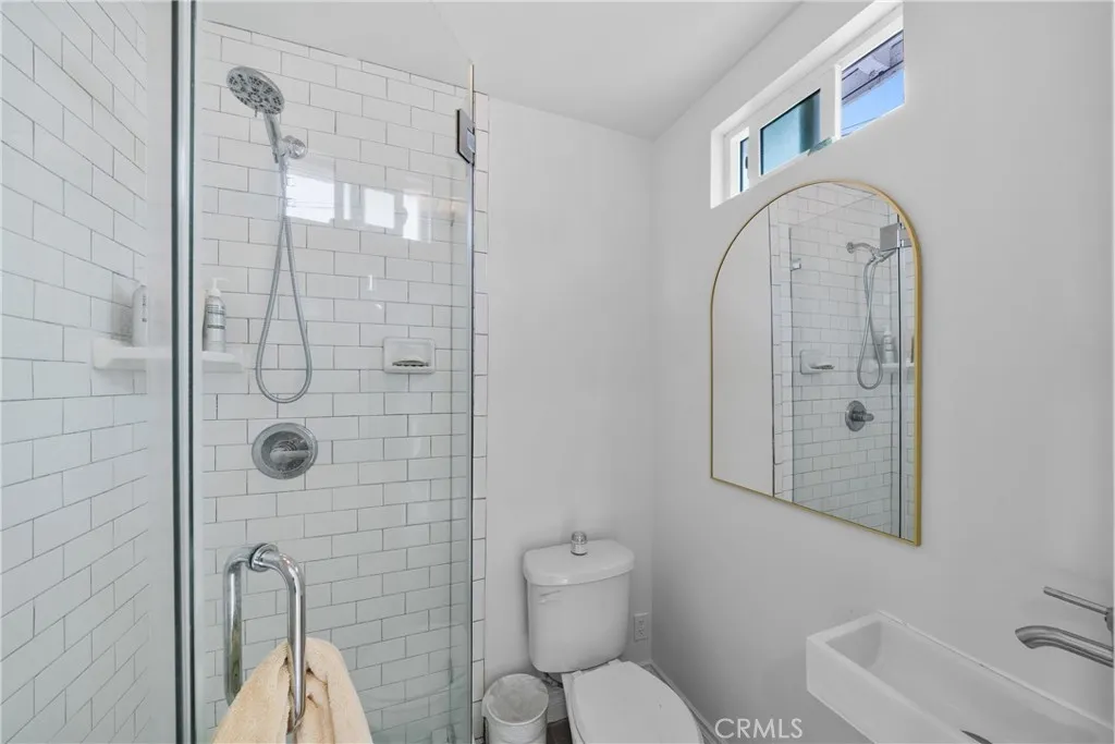 Additional image 22 of 1006 E Ridgewood St, Long Beach, CA 90807