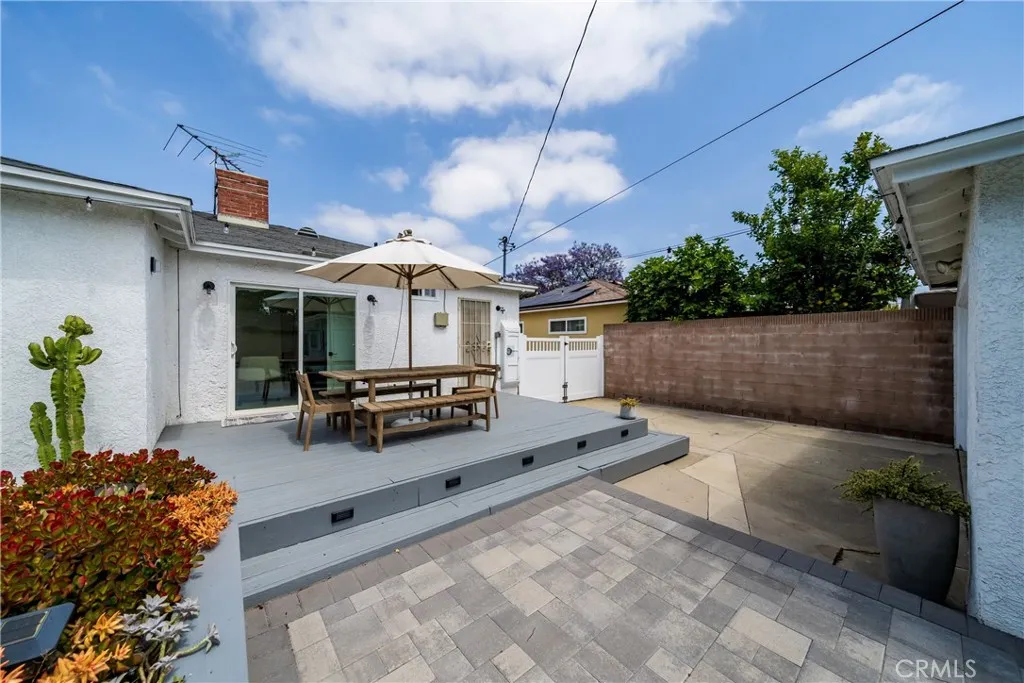 Additional image 87 of 1006 E Ridgewood St, Long Beach, CA 90807