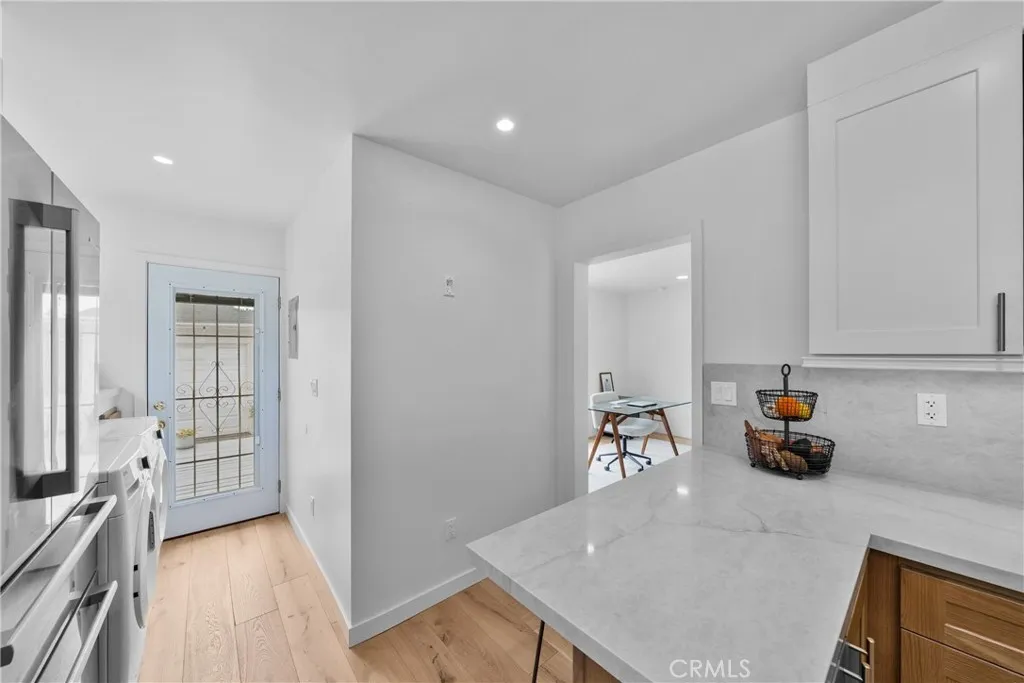 Additional image 17 of 1006 E Ridgewood St, Long Beach, CA 90807
