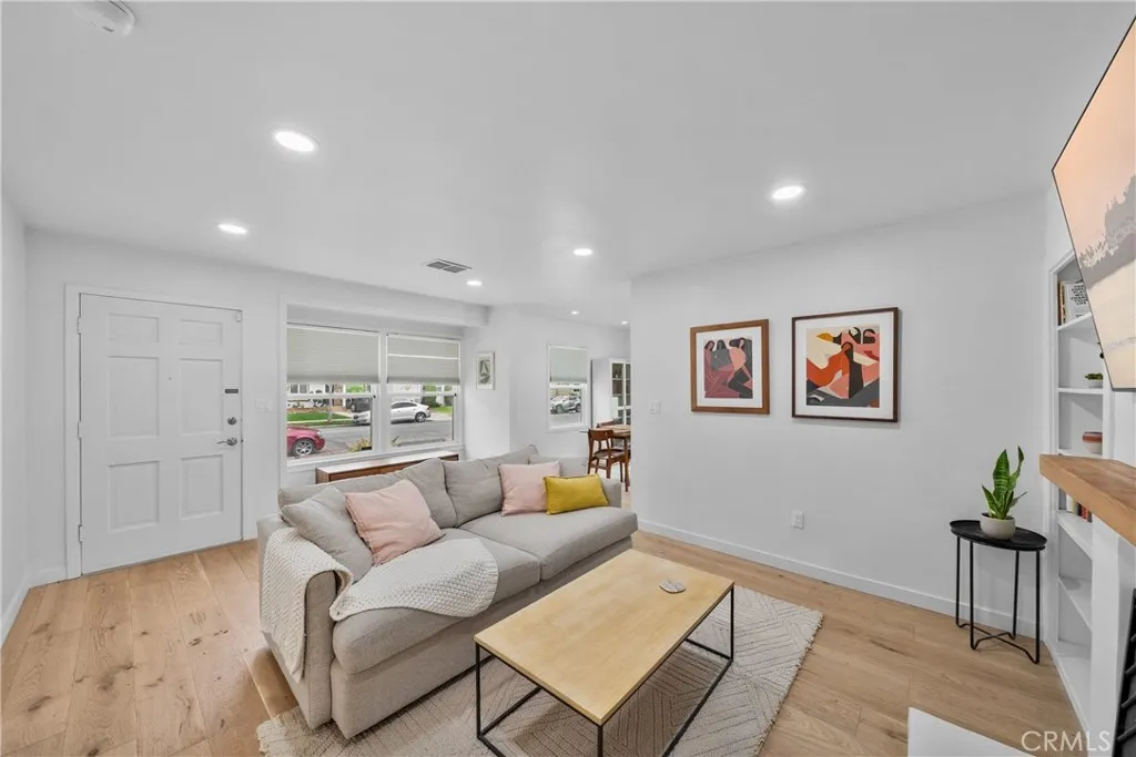Additional image 9 of 1006 E Ridgewood St, Long Beach, CA 90807