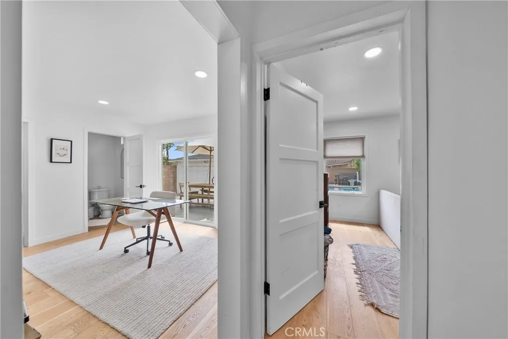 Additional image 28 of 1006 E Ridgewood St, Long Beach, CA 90807