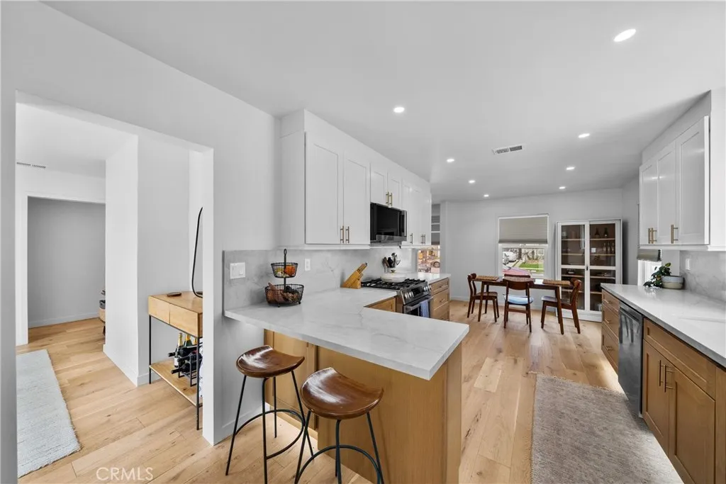 Additional image 69 of 1006 E Ridgewood St, Long Beach, CA 90807