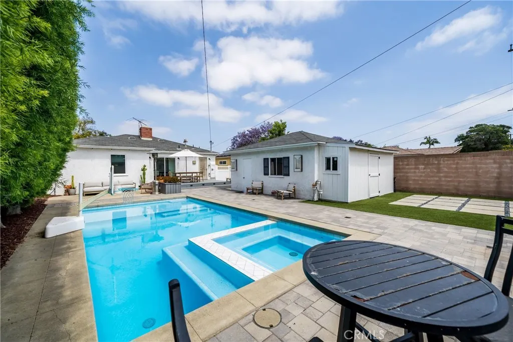 Additional image 84 of 1006 E Ridgewood St, Long Beach, CA 90807