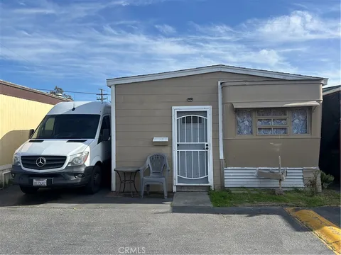 22325 S Vermont Avenue S Unit 3, Torrance, CA MLS: DW25088135