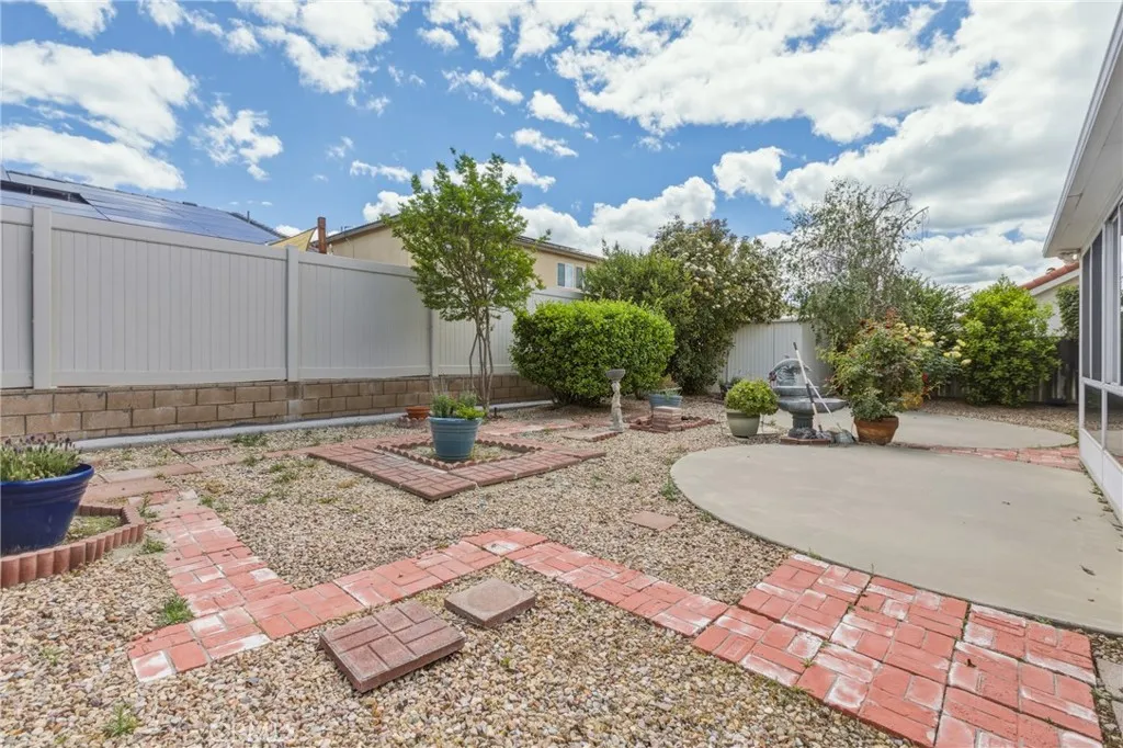 Additional image 33 of 1250 Granite Dr, Hemet, CA 92543