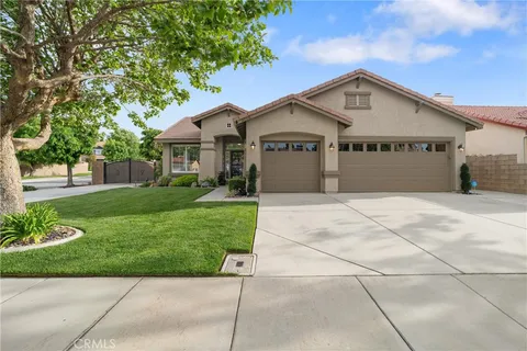 3928 Cocina Lane, Palmdale, CA MLS: SR25101235