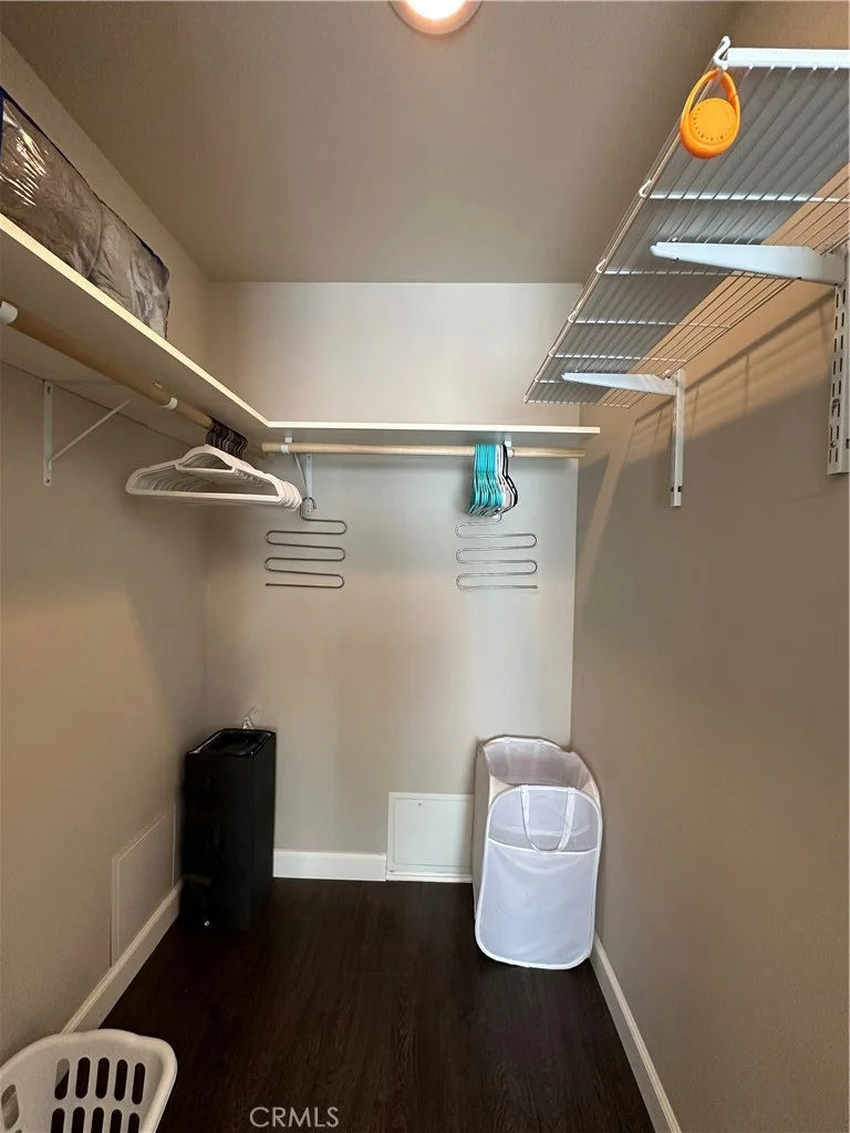 342 Myrtle St Unit 201, Glendale, CA 91203