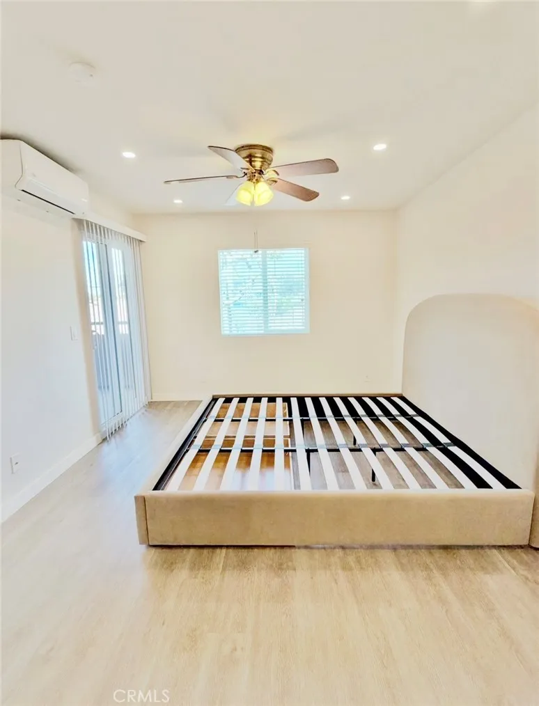 Additional image 41 of 2507 E 15th St Unit 213, Long Beach, CA 90804