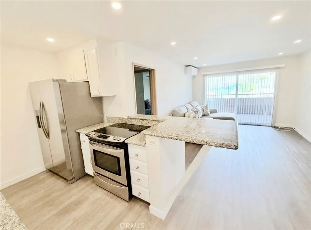 Additional image 33 of 2507 E 15th St Unit 213, Long Beach, CA 90804