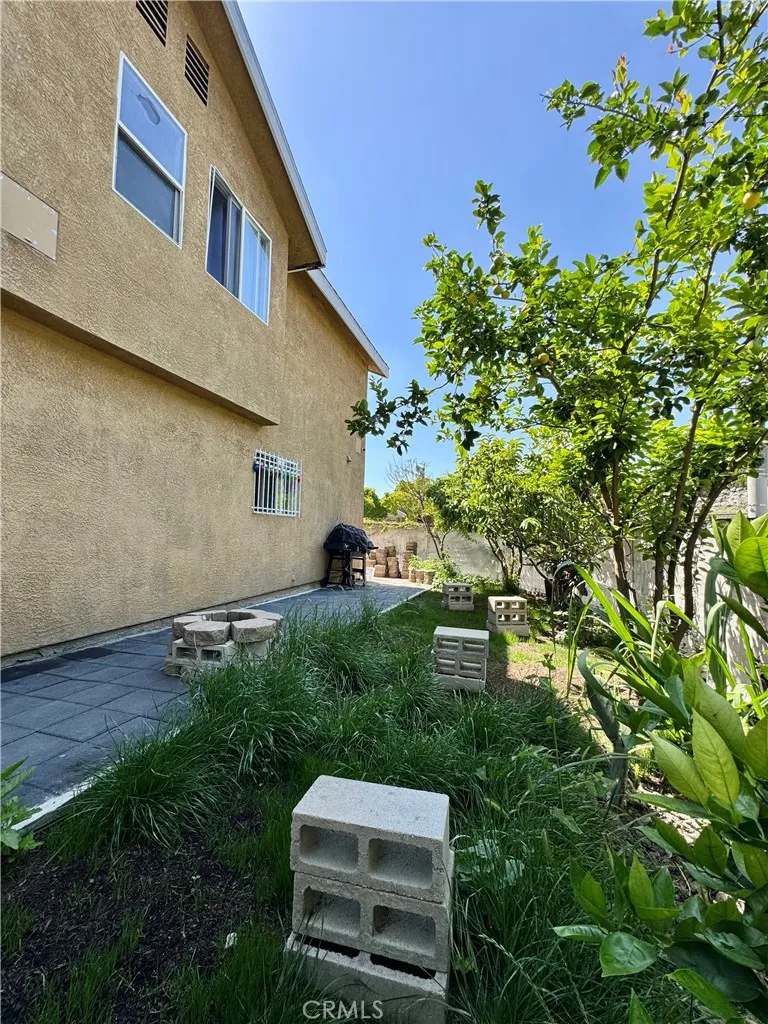 Additional image 23 of 355 W 84th, Los Angeles, CA 90003