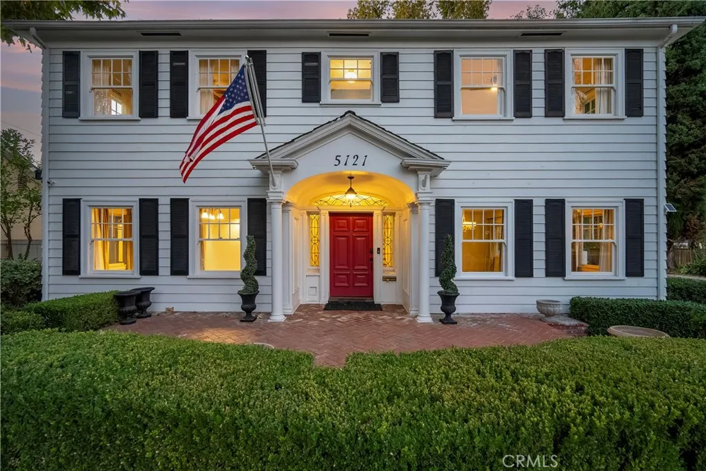 5121 Magnolia Ave  