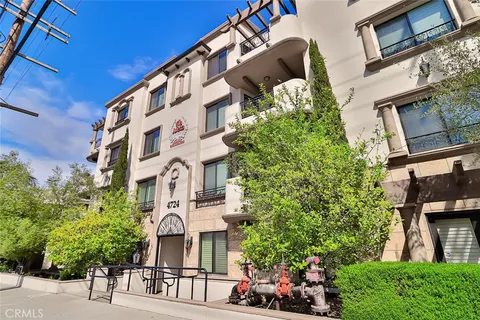 4724 Kester Avenue Unit 404, Sherman Oaks, CA 91403 - MLS#: SR25080265