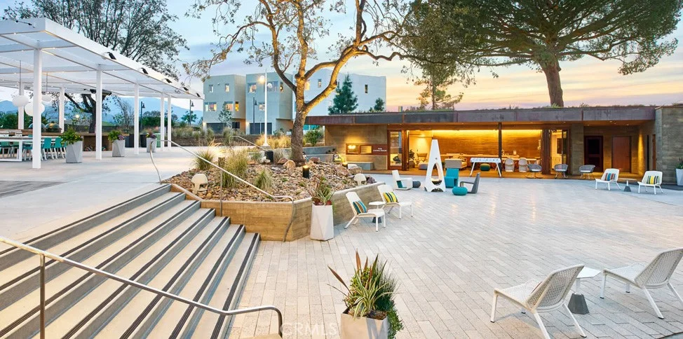 327 Novel, Irvine, CA 92618