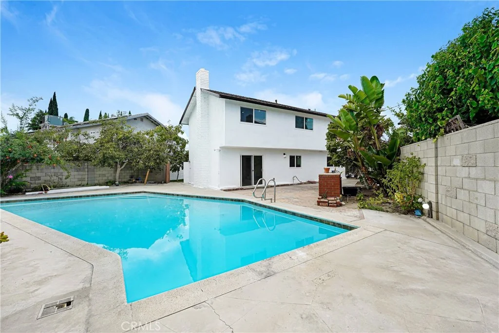 13260 Winfield St, Panorama City, CA 91402