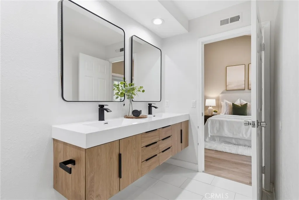 Additional image 70 of 7113 Brentwood Ln, Westminster, CA 92683