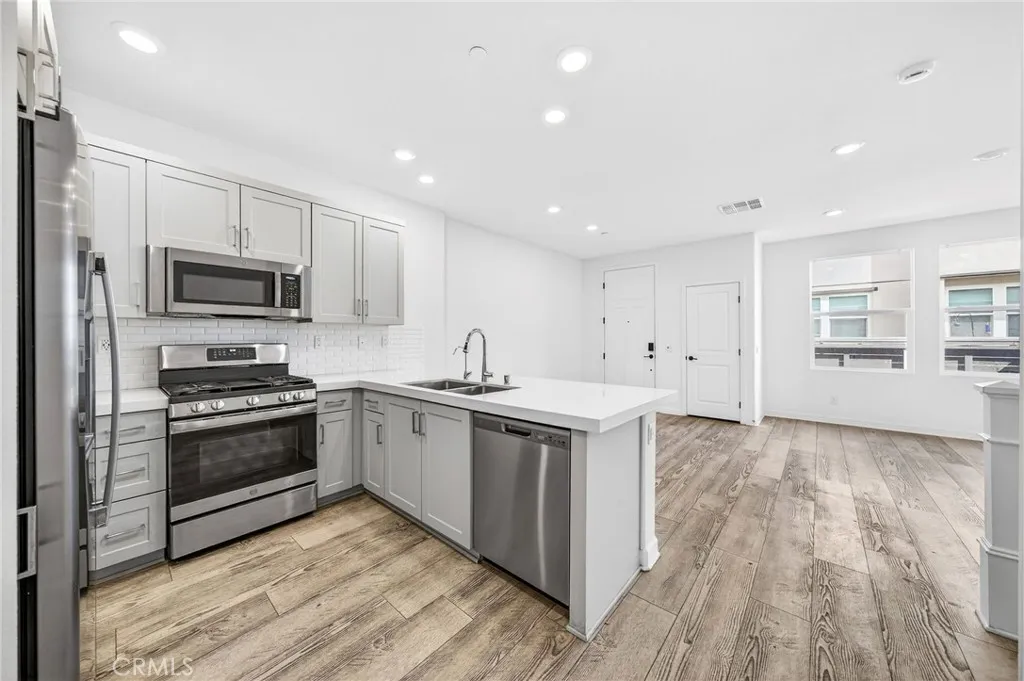 Additional image 10 of 1218 Sunrise View Vw Unit 105, San Marcos, CA 92078