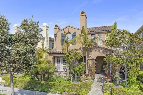 1332 Caspian Way, Oxnard, CA MLS: V1-29577
