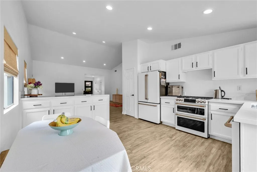 Additional image 40 of 175 Paperbirch Circle, Corona, CA 92881