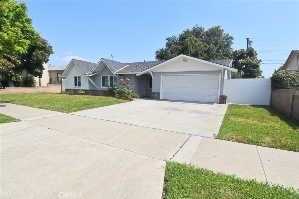 2026 W West Orange Avenue, Anaheim, CA 92804 - MLS#: PW23097658
