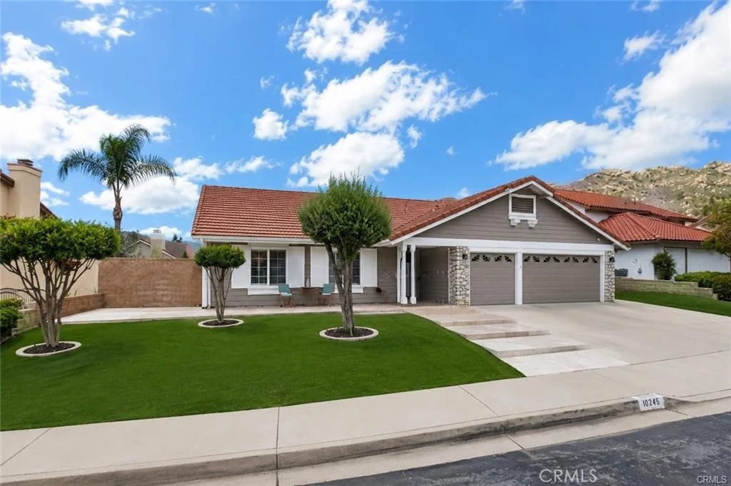 10245 Canyon Vista Rd, Moreno Valley, CA 92557