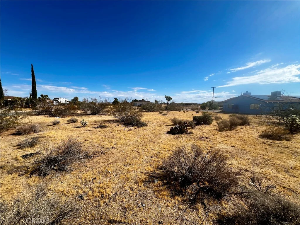 3701 Balsa Ave, Yucca Valley, CA 92284