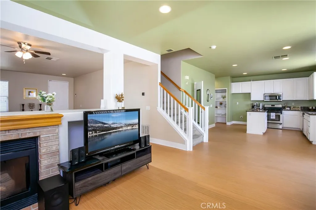 Additional image 40 of 40422 Maravilla Dr, Palmdale, CA 93550