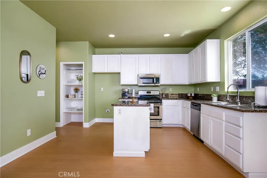 Additional image 43 of 40422 Maravilla Dr, Palmdale, CA 93550